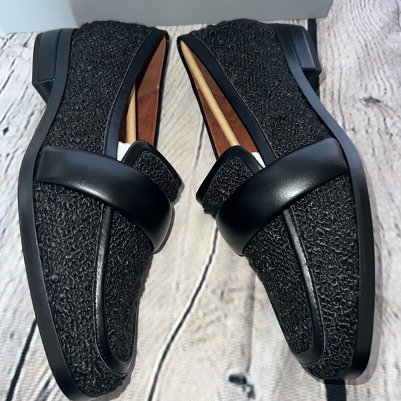 Vionic Womens Mylene Boucle Slip On Loafers - Picture 2 of 8